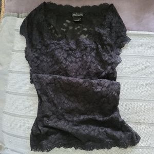 Moda (VS) cap sleeve lace top XS